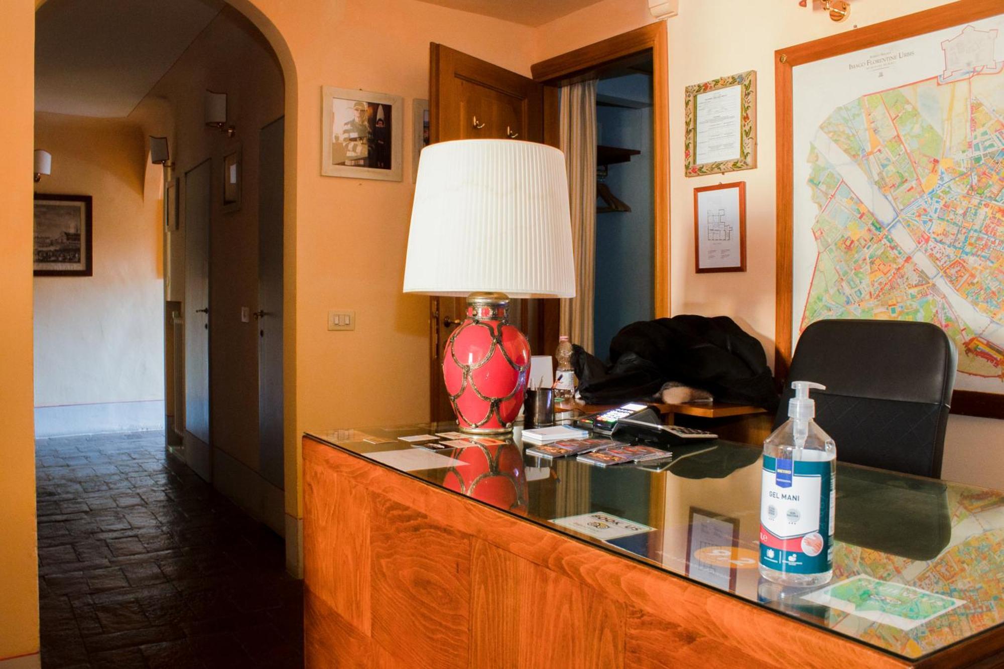 Antica Dimora Firenze Bed & Breakfast Exterior photo