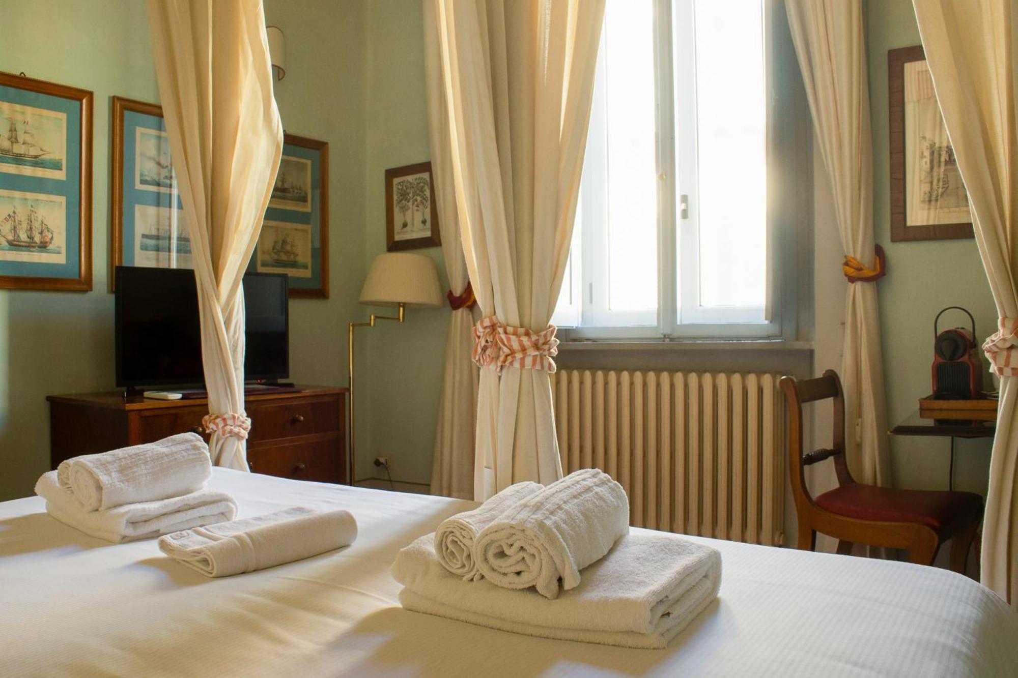 Antica Dimora Firenze Bed & Breakfast Exterior photo