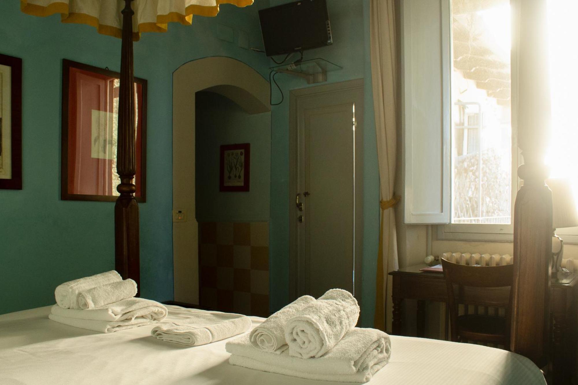 Antica Dimora Firenze Bed & Breakfast Exterior photo
